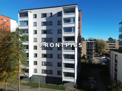 Täysikuu 10, Espoo