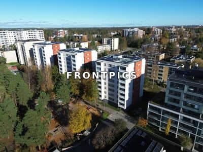 Täysikuu 10, Espoo