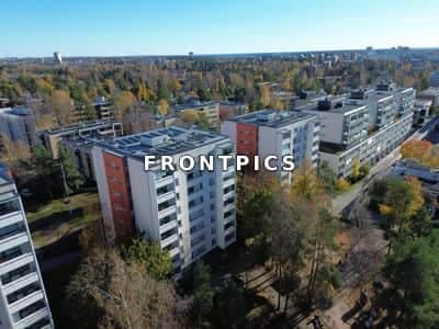 Täysikuu 10, Espoo