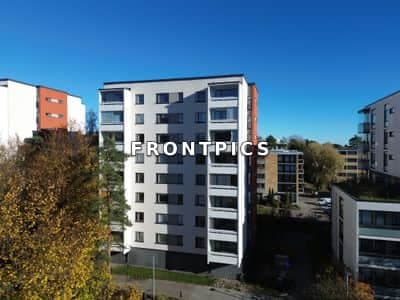 Täysikuu 10, Espoo